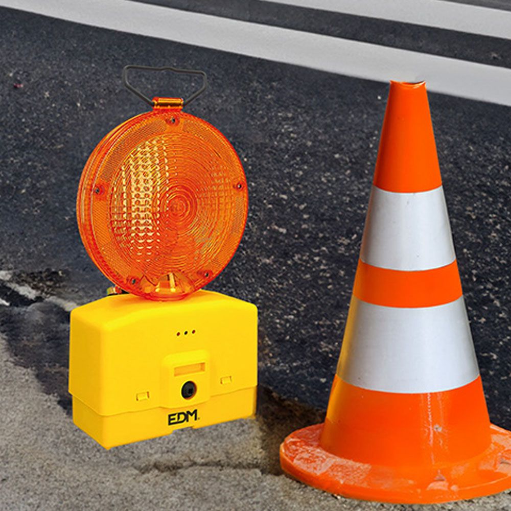 Farol de sinalização LED para obras - Image 7